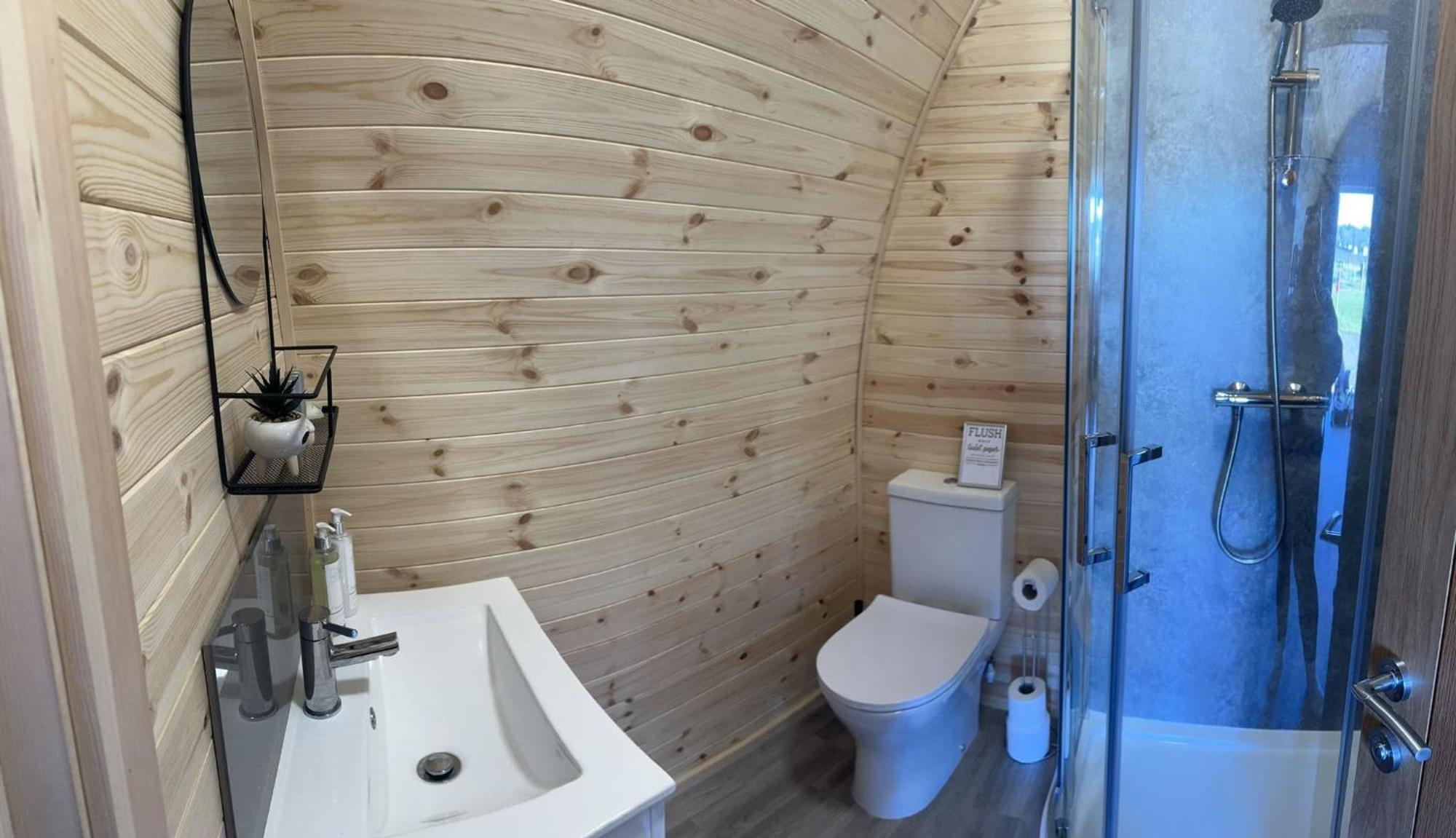 Milldown Glamping Apartment Coldingham Екстериор снимка